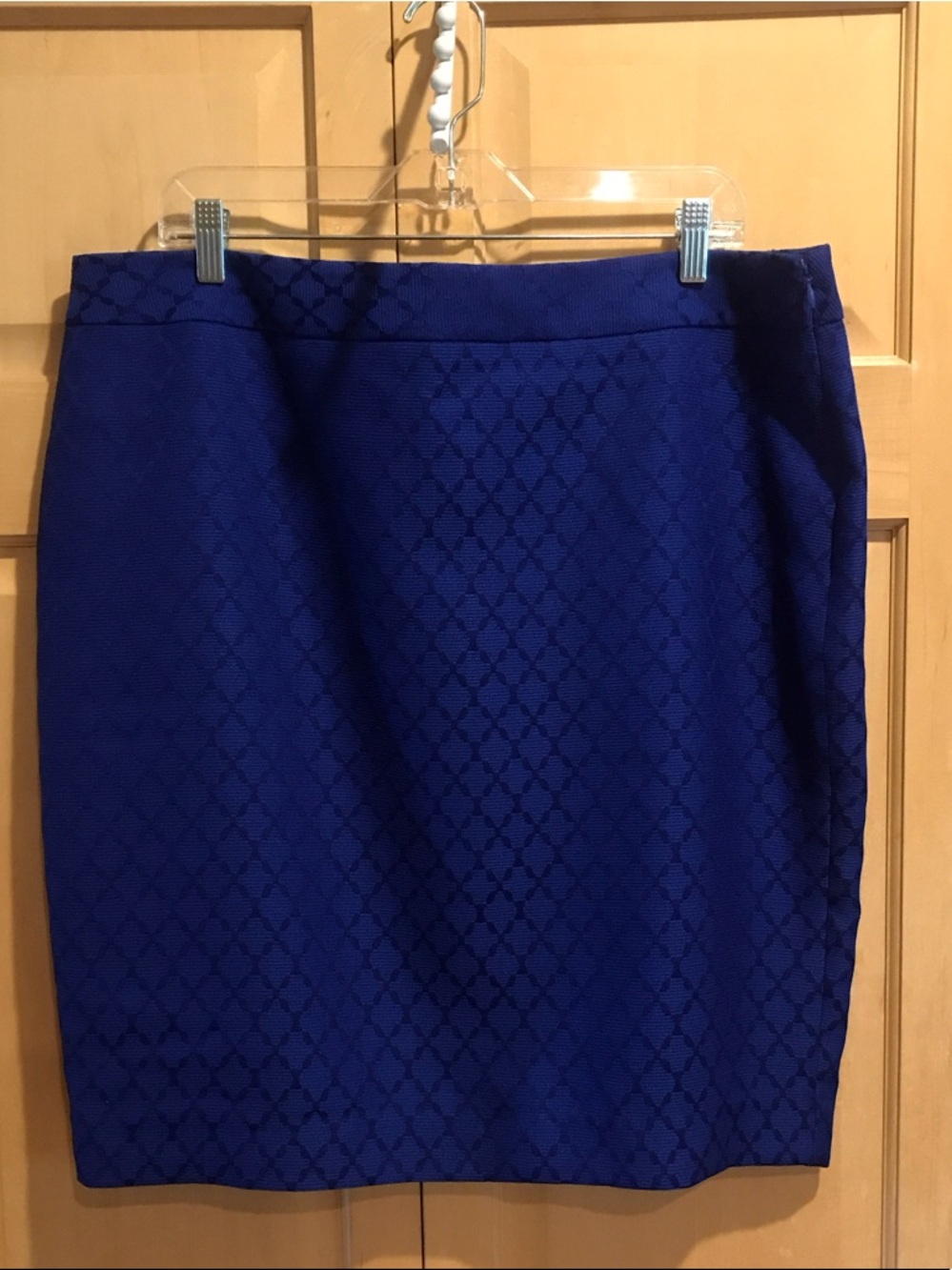 New The Limited Cobalt Blue Textured Pencil Skirt